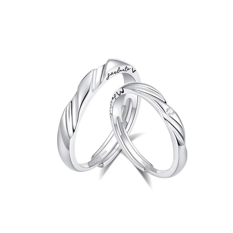 Mensajes de Amor: Anillos de Pareja con Corazón Oculto en Plata S925 3