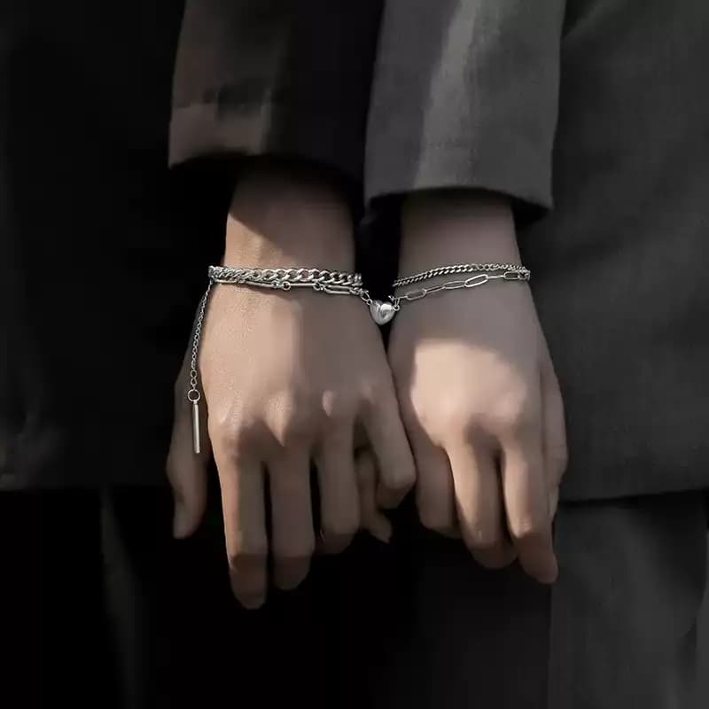 Dúo "Vínculo de Acero: Edición Magnética" 3