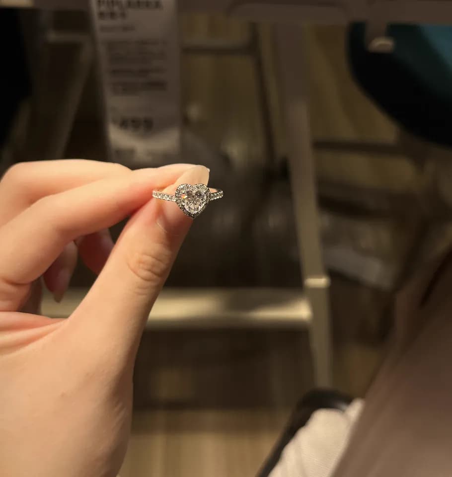 Anillo de Promesa – Corazón Ajustable con Halo de Brillantes 8