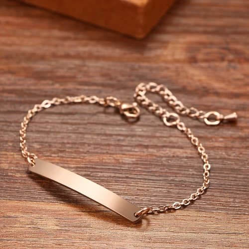 Pulsera Minimalista de Barra Curva – Acero Inoxidable (4 Tonos Disponibles) 2